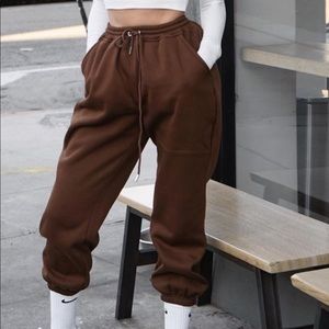 Naked wardrobe “don’t sweat it” sweat pants